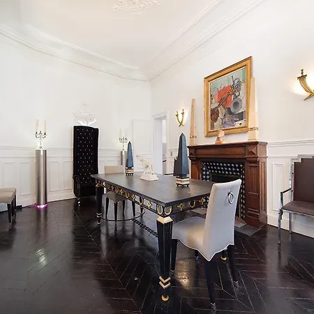 Luxury Appart Champs-elysees Apartment